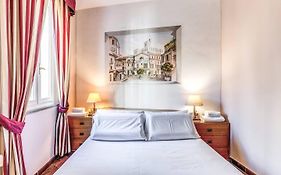 Cozy Flat In Trevi Fountain