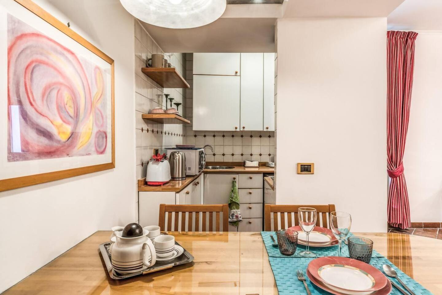 Cozy Flat In Trevi Fountain Roma Exterior foto